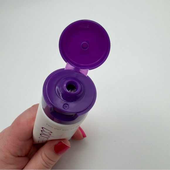 New Color Street Hand Lotion 50 mL (1.69 oz) Lightweight Moisturizer Hydrating - Picture 7 of 8